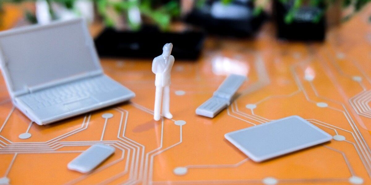 dummy standing between devices